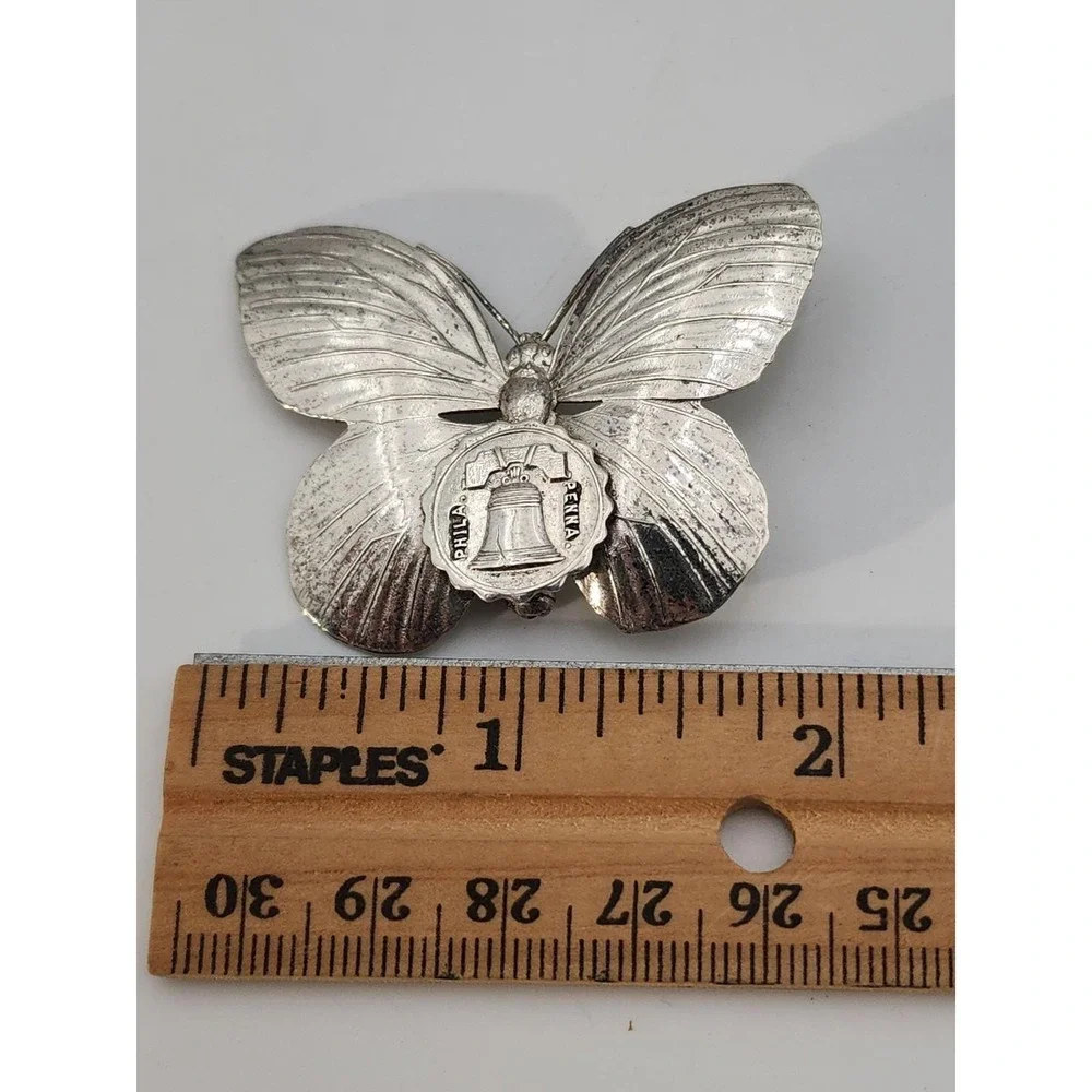 Vintage sterling silver BUTTERFLY Philadelphia Bell Travel‎ souvenir brooch pin